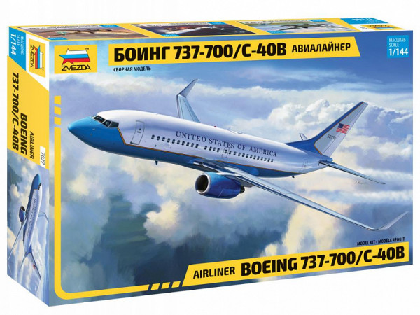 Авиалайнер "Боинг 737-700/С40В" 1/144