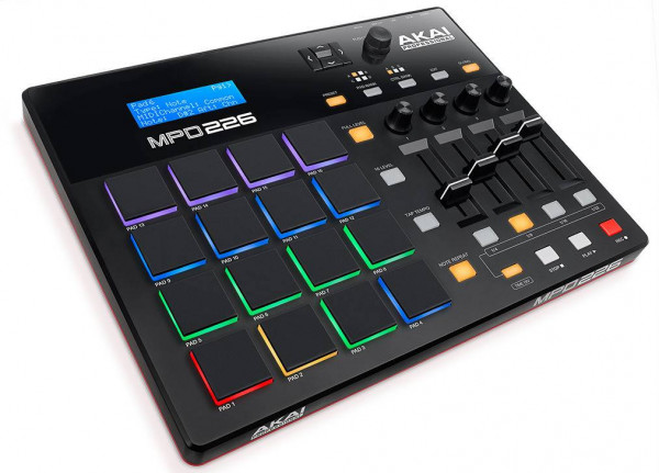 AKAI PRO MPD226, MIDI/USB-контроллер, 16 пэдов с цветной подсветкой, 4 ручки, 4 фейдера