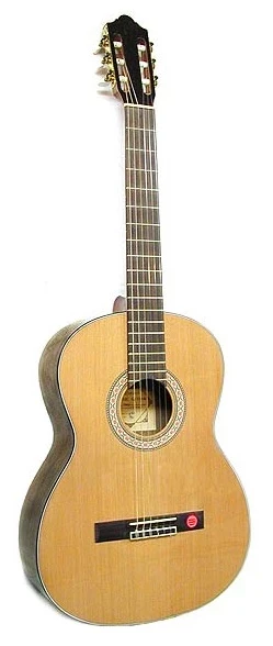 Классическая гитара СREMONA 670 4/4