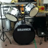 BRAHNER MD-120 SV установка (22"х16")(16"x16")(13"x10")(12"x9")(14"x 5,5") + стойки (D19 мм для тарелки, Hi-hat, малого барабана), тарелки (14"х2, 16"х1), педаль, стул, фурнитура