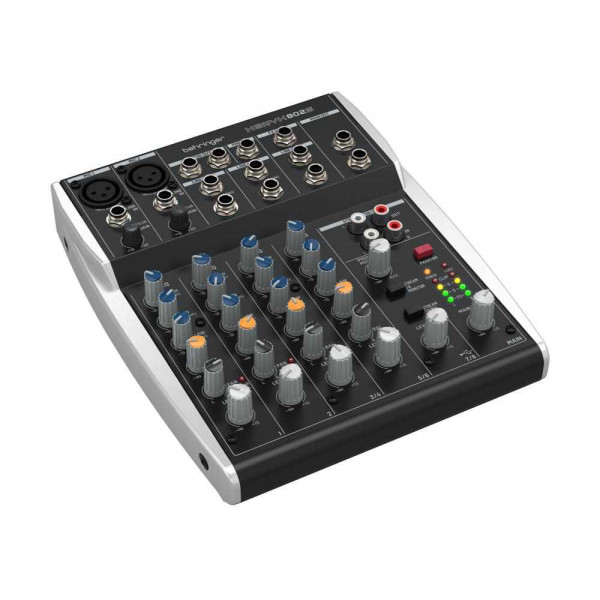 Микшерный пульт BEHRINGER XENYX 802S