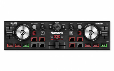 NUMARK DJ2GO2 Touch сверхпортативный DJ-контроллер в комплекте ПО Serato DJ Intro