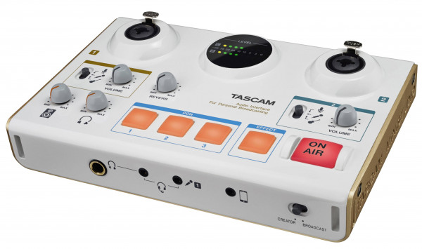 USB аудио интерфейс TASCAM MINISTUDIO CREATOR US-42